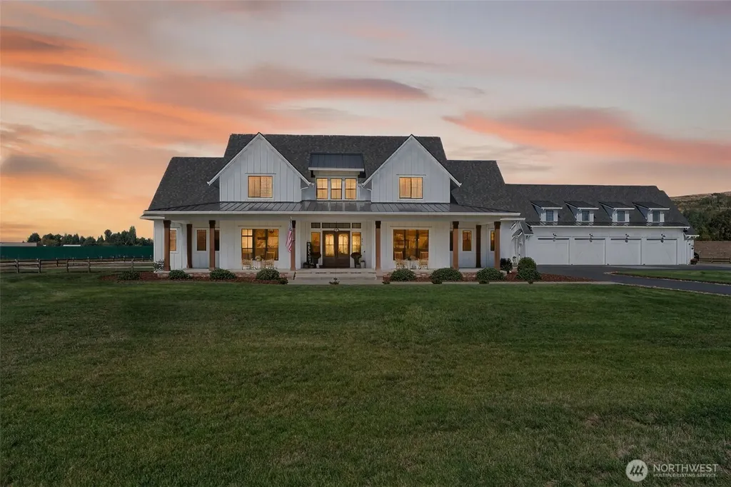 370 Tulip Lane Woodland WA 98674