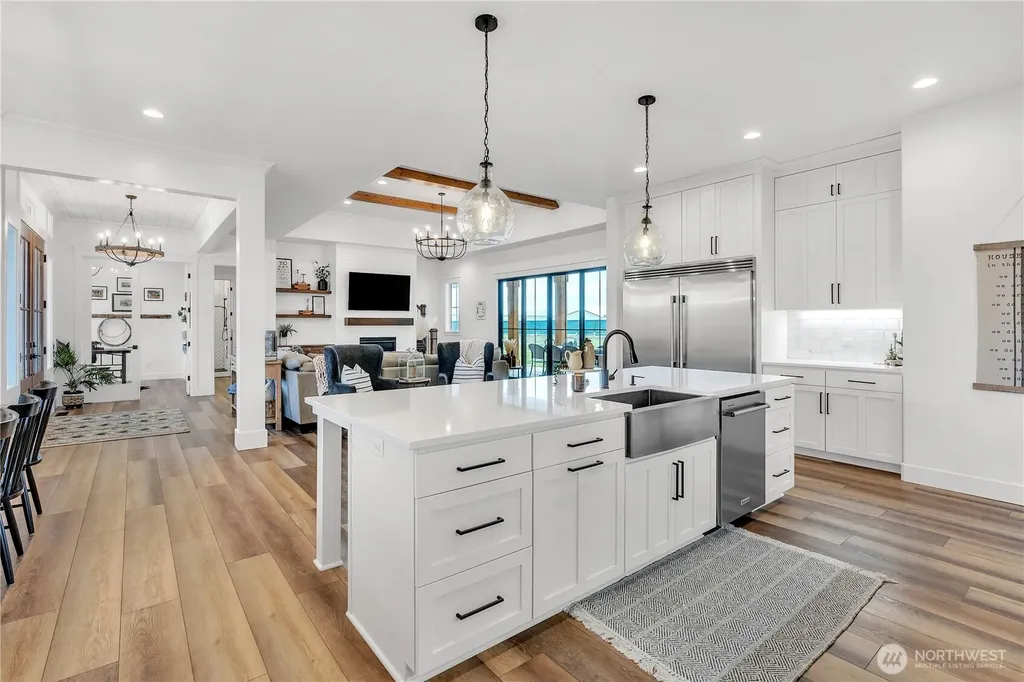 370 Tulip Lane Woodland WA 98674