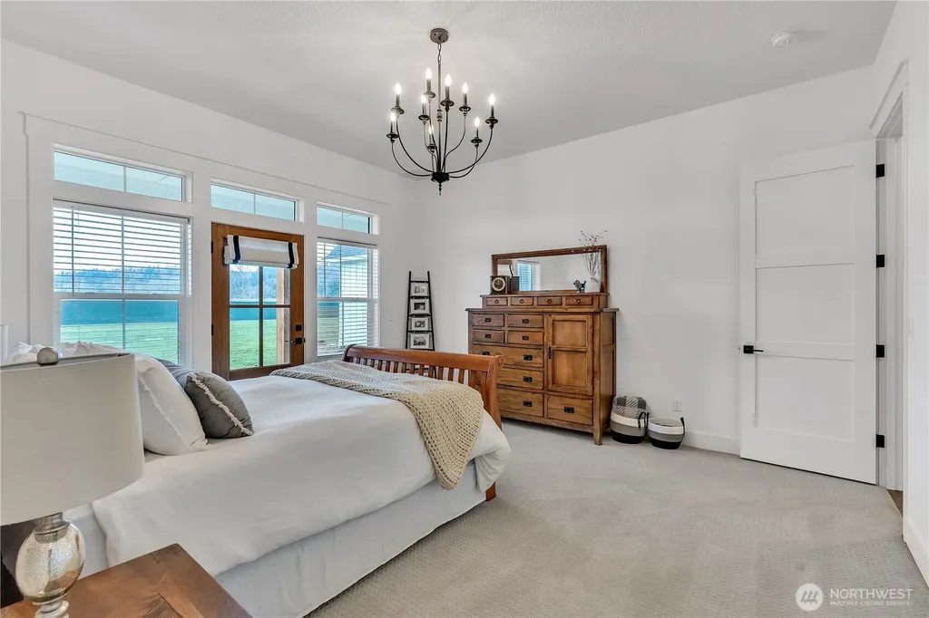 370 Tulip Lane Woodland WA 98674