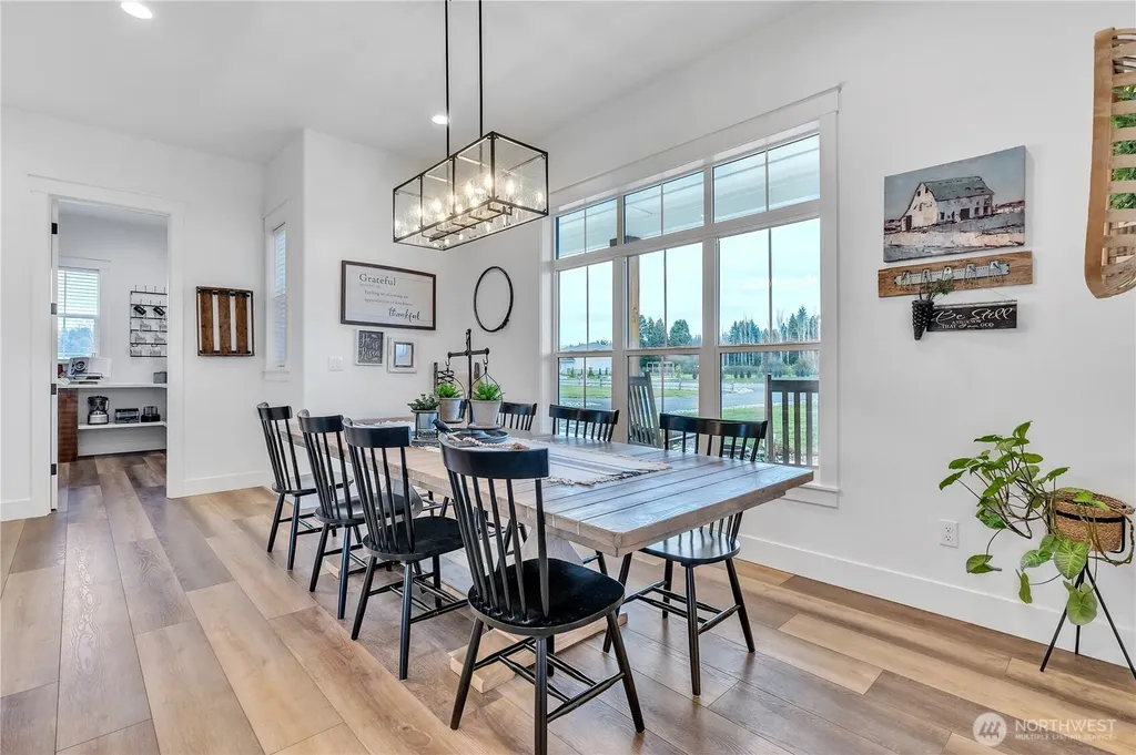 370 Tulip Lane Woodland WA 98674