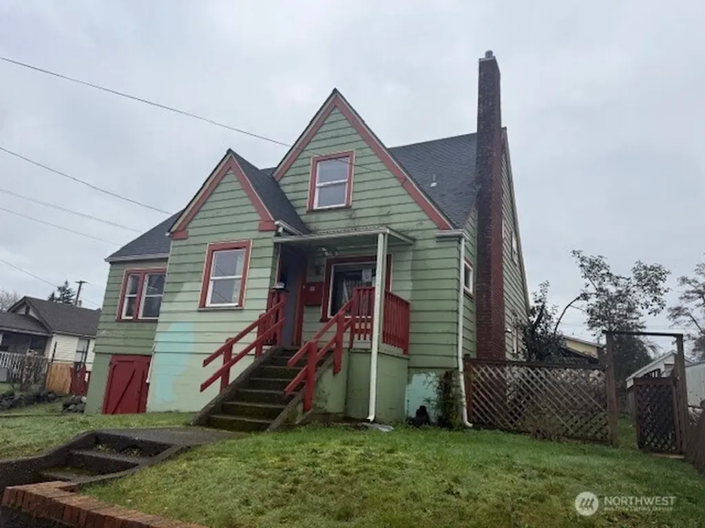 421 Ellinor Avenue Shelton WA 98584