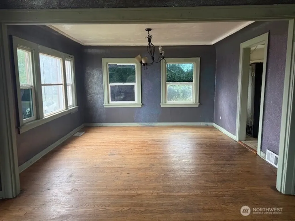 421 Ellinor Avenue Shelton WA 98584