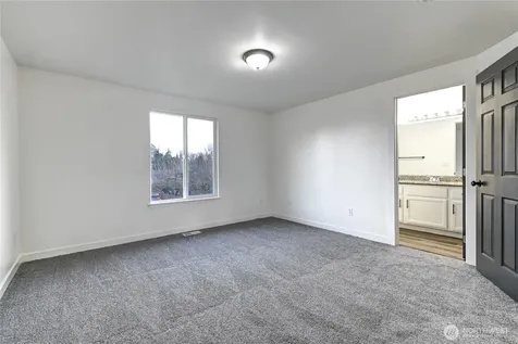 8823 18th Avenue E Tacoma WA 98445