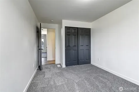 8823 18th Avenue E Tacoma WA 98445