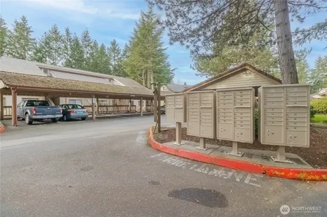17425 119th Lane SE Renton WA 98058