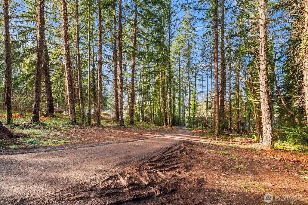 8617 86th Avenue NW Gig Harbor WA 98332