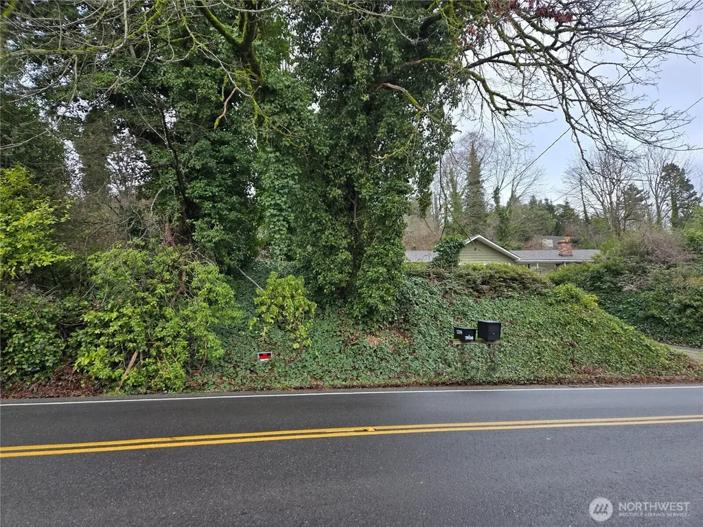 71 S 130th Street Seattle WA 98178