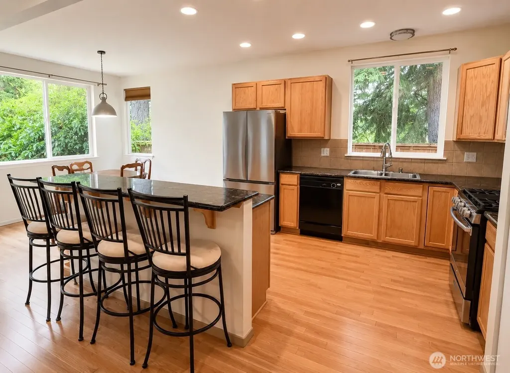 912 Gina Court SE Olympia WA 98513
