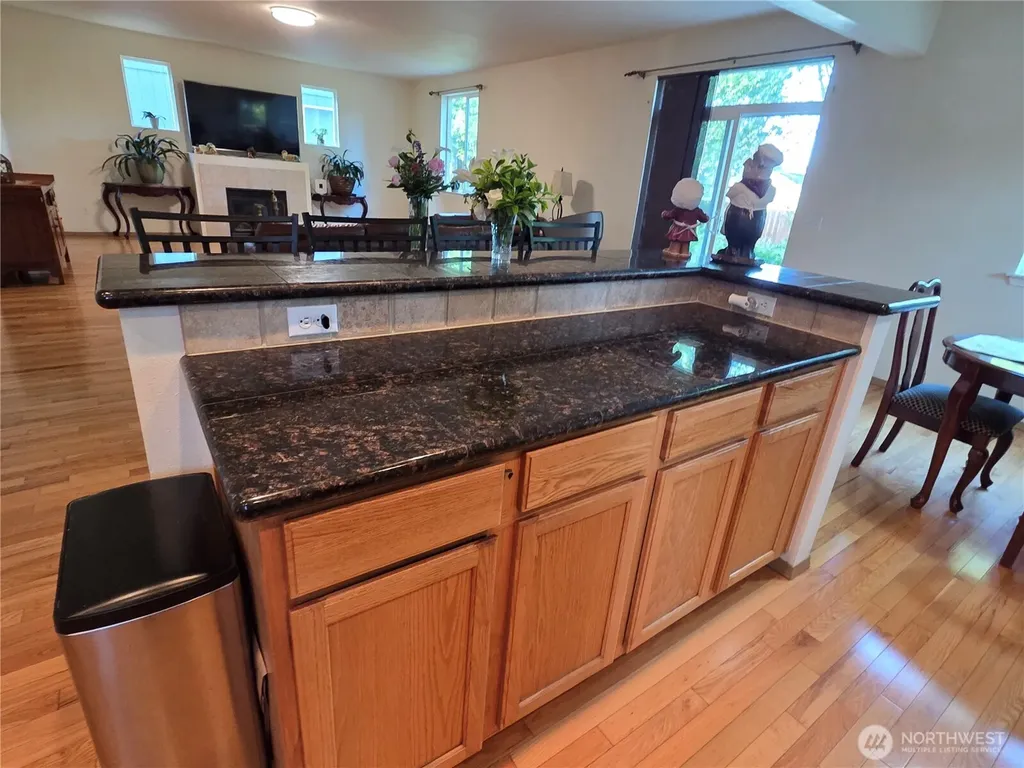 912 Gina Court SE Olympia WA 98513