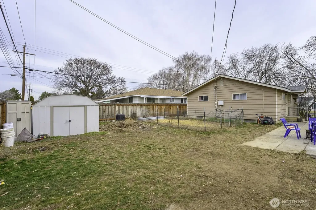 247 NW D Street Ephrata WA 98823