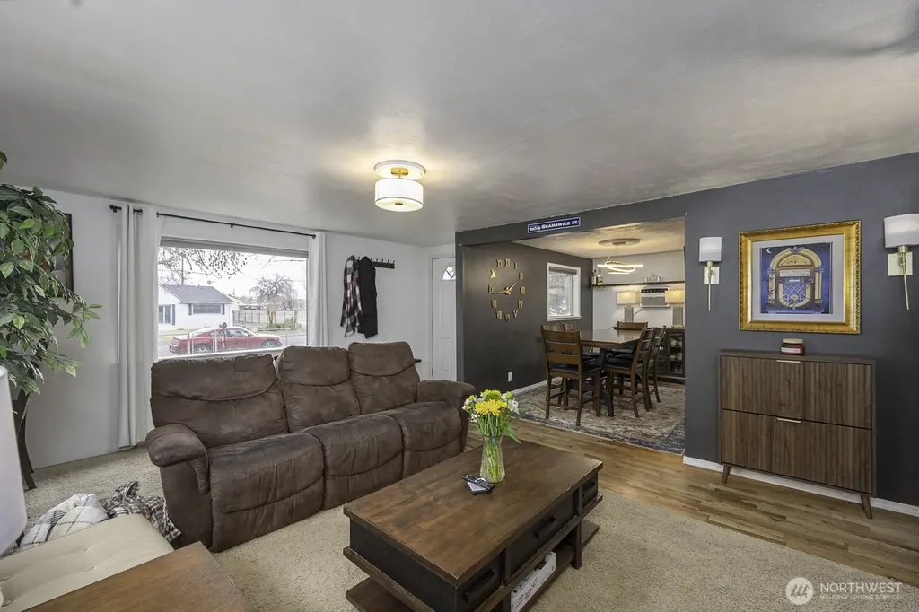 247 NW D Street Ephrata WA 98823