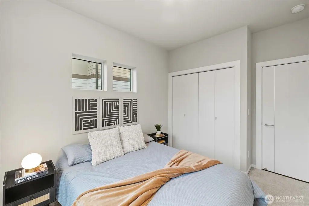 22907 Sycamore Street Black Diamond WA 98010