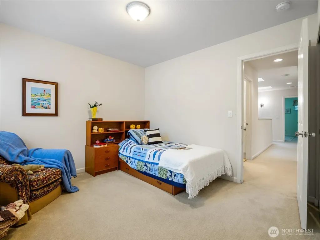 5710 61st Avenue W University Place WA 98467