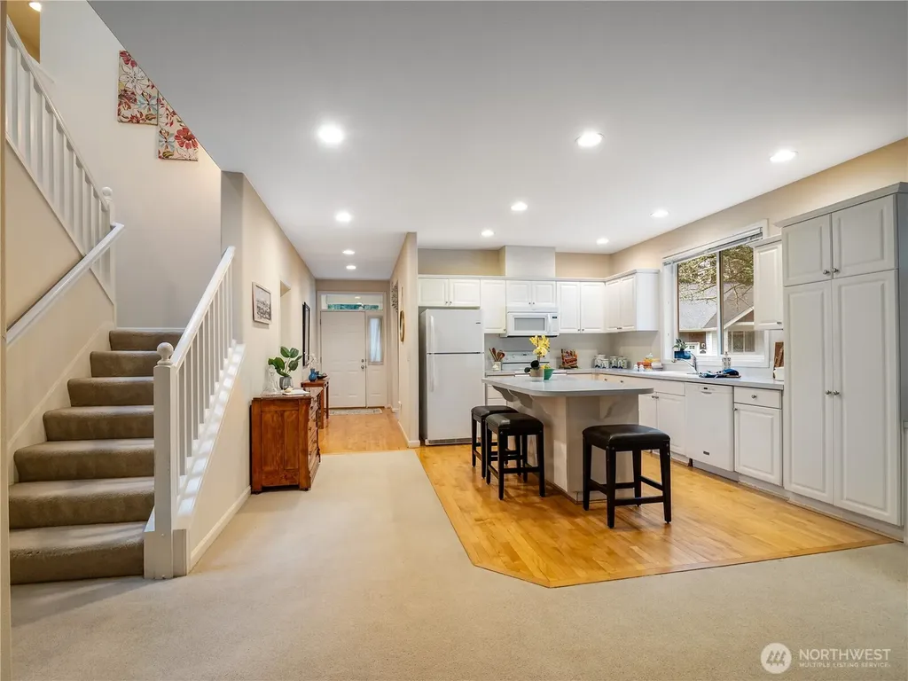 5710 61st Avenue W University Place WA 98467