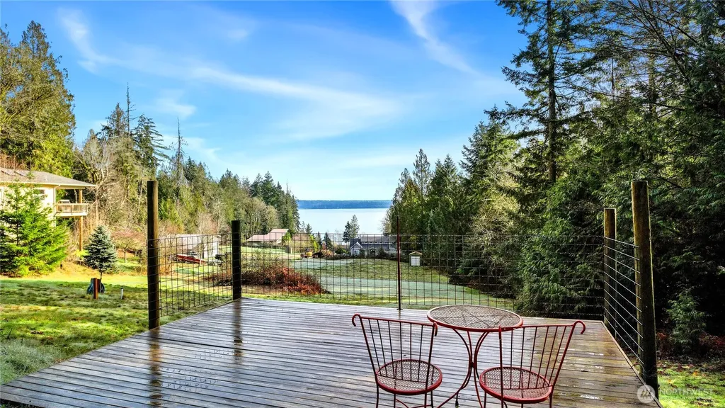 16518 34th Street Ct NW Lakebay WA 98349