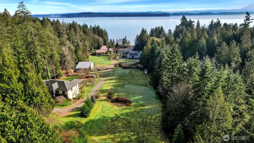 16518 34th Street Ct NW Lakebay WA 98349