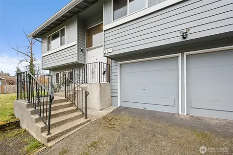 6510 102nd Street E Puyallup WA 98373