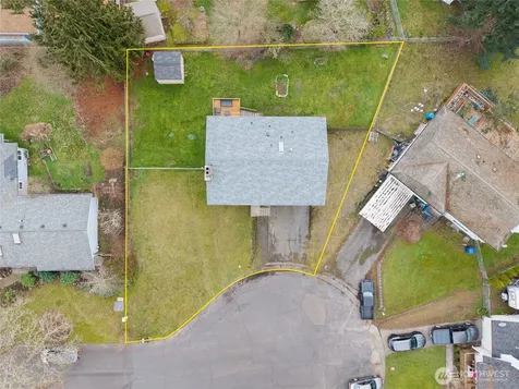 6510 102nd Street E Puyallup WA 98373
