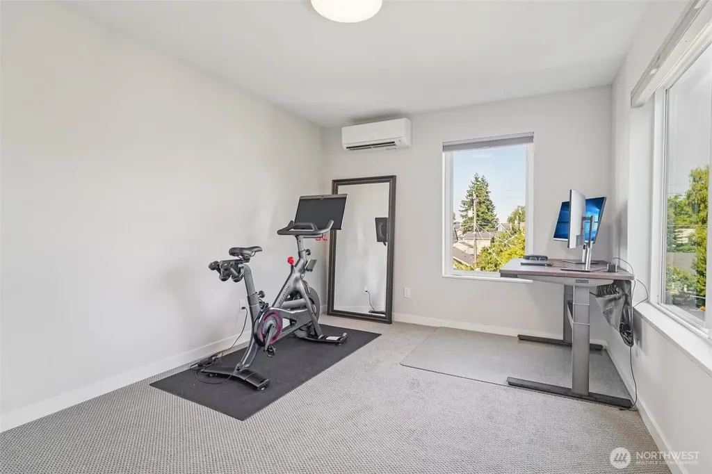 8020 17th Avenue NW Seattle WA 98117