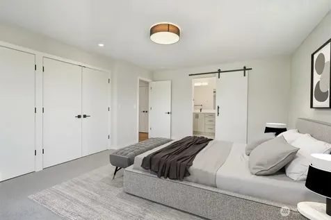 8020 17th Avenue NW Seattle WA 98117