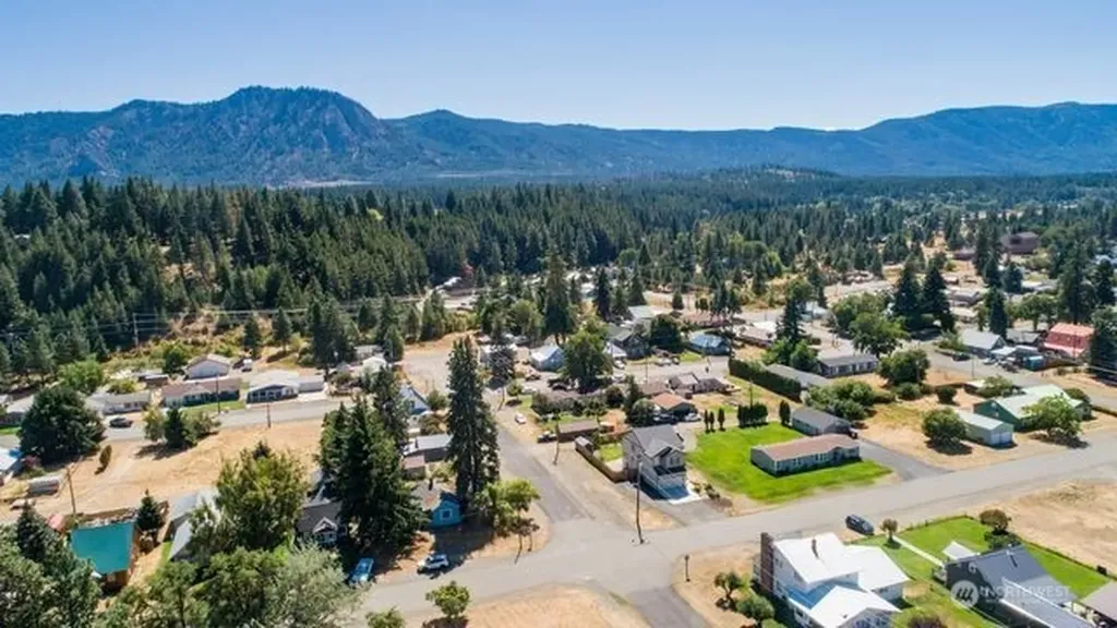 501 Cleveland Avenue South Cle Elum WA 98943