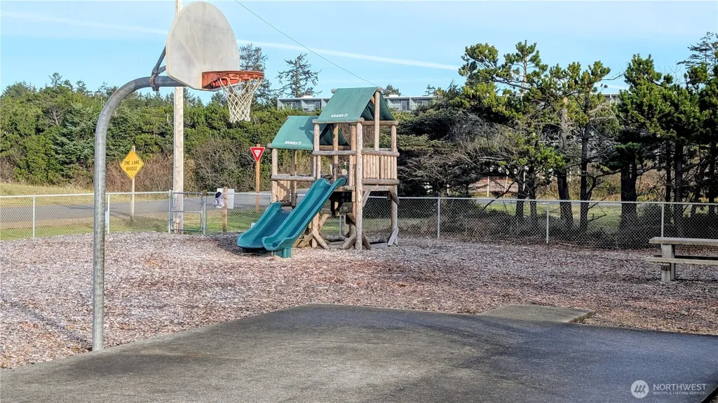 30904 M Place Ocean Park WA 98640