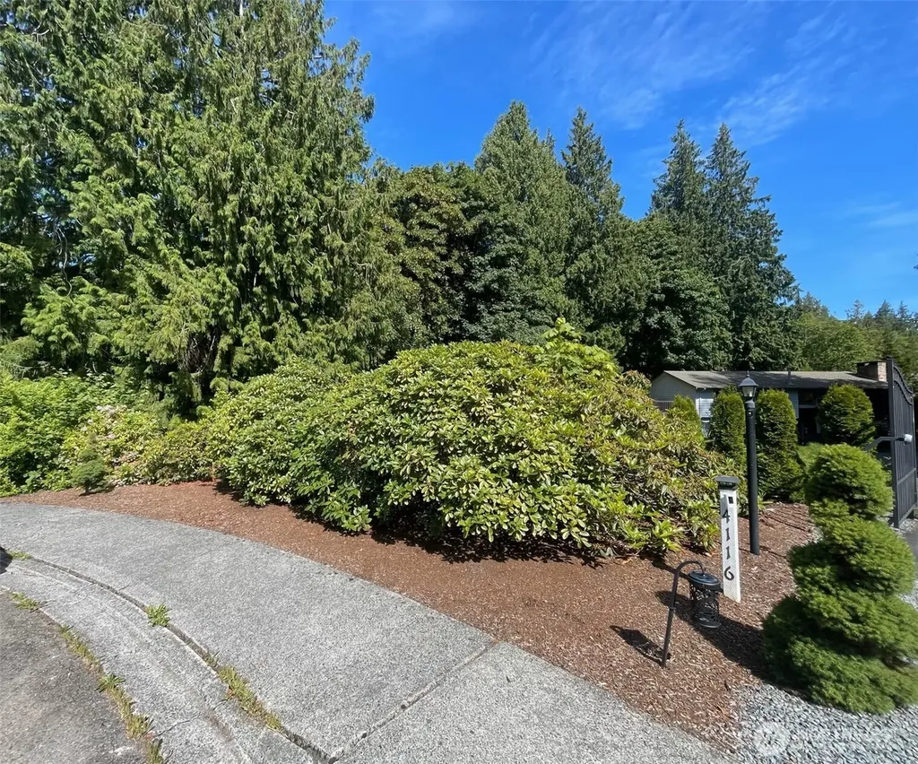 107 Pueblo Heights Mount Vernon WA 98273