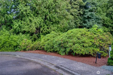 107 Pueblo Heights Mount Vernon WA 98273