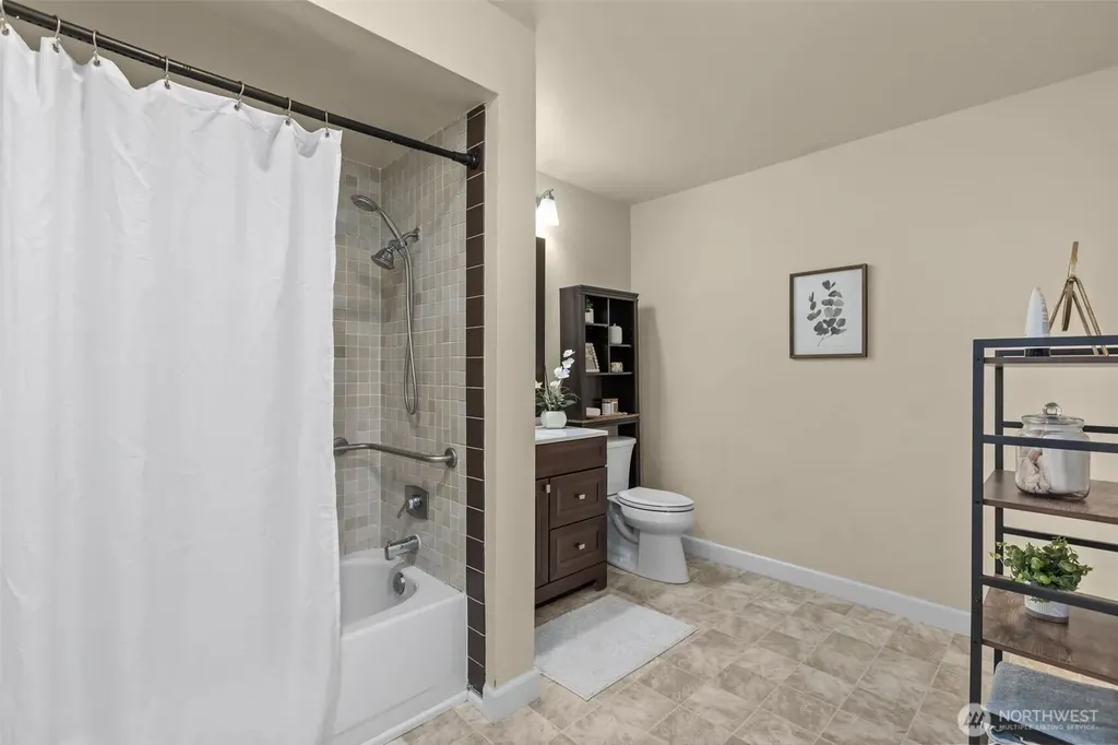 2001 E Yesler Way Seattle WA 98122
