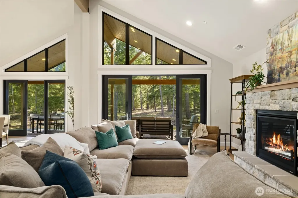 1001 Domerie Park Loop Cle Elum WA 98922