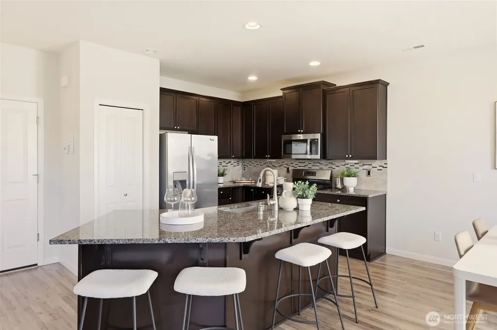 7539 18th Street SE Lake Stevens WA 98258