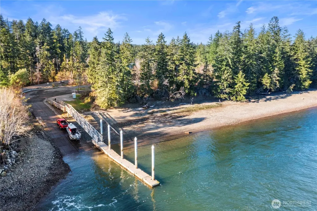 0 E Harstine Island Road S Shelton WA 98584