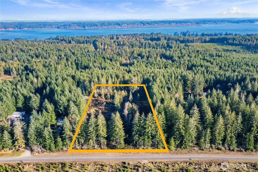 0 E Harstine Island Road S Shelton WA 98584