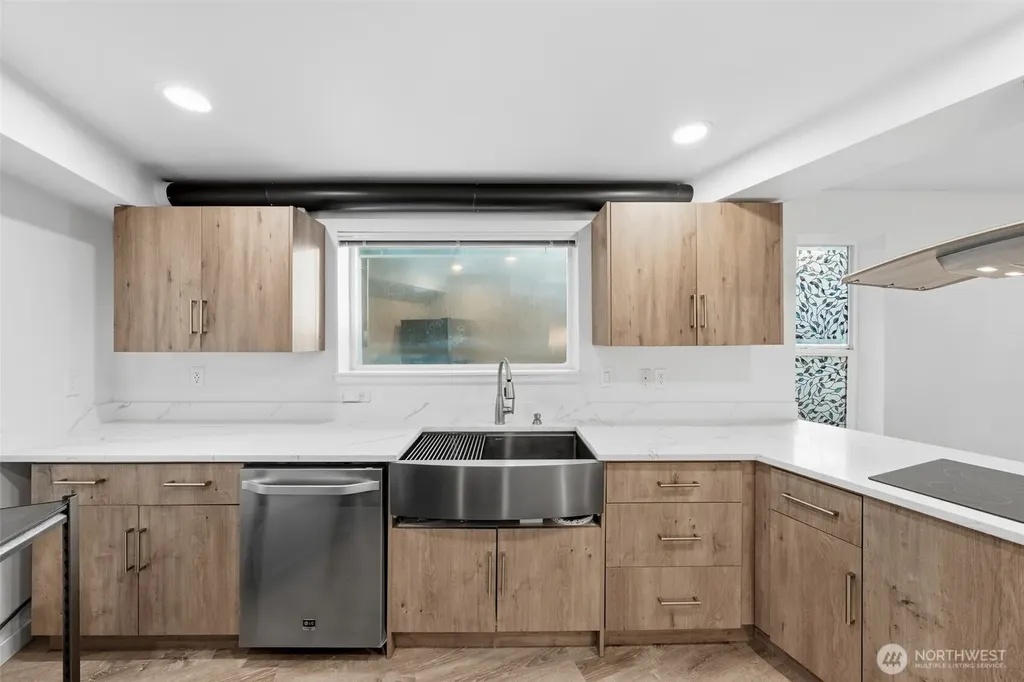 11920 98th Avenue NE Kirkland WA 98034