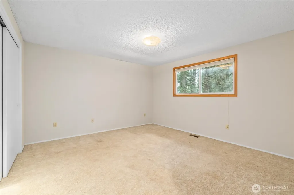 39811 226th Avenue SE Enumclaw WA 98022
