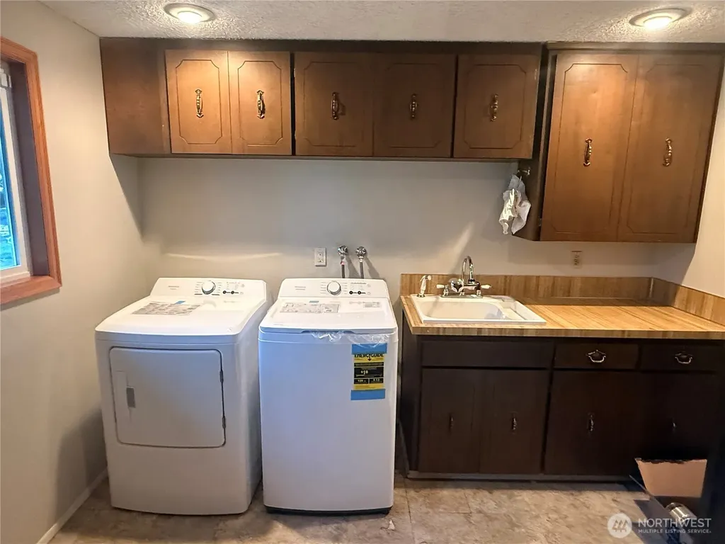 39811 226th Avenue SE Enumclaw WA 98022
