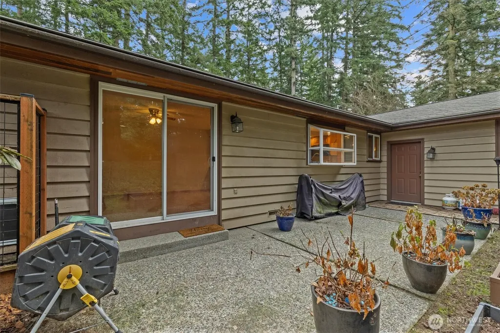 39811 226th Avenue SE Enumclaw WA 98022