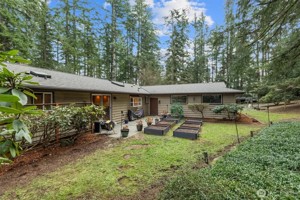 39811 226th Avenue SE Enumclaw WA 98022