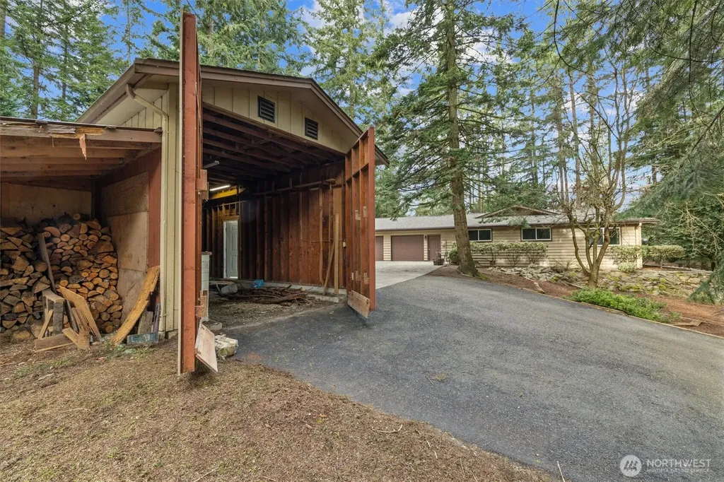 39811 226th Avenue SE Enumclaw WA 98022