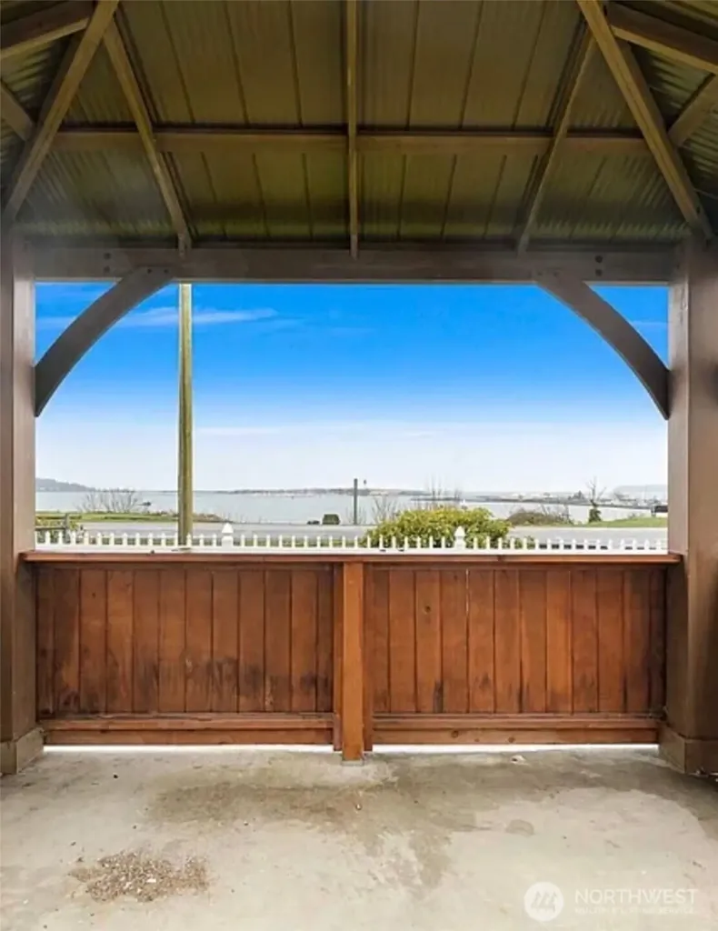 1116 Peace Portal Drive Blaine WA 98230