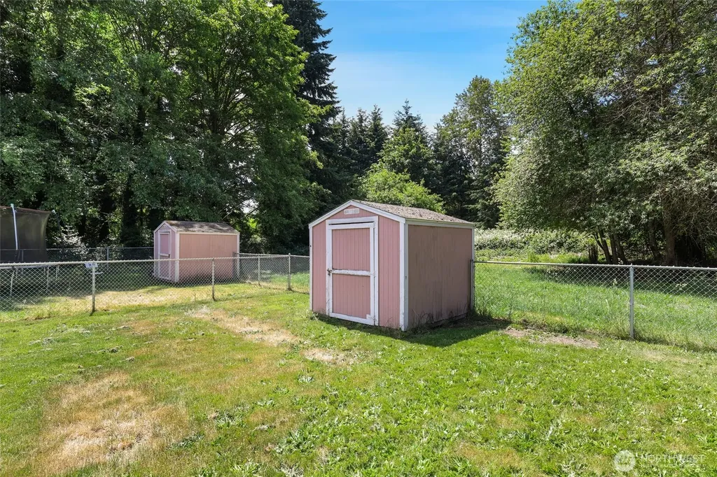 643 School Street SE Lacey WA 98503