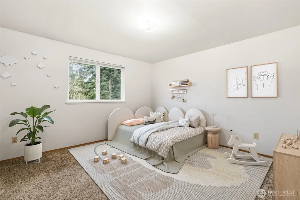 643 School Street SE Lacey WA 98503