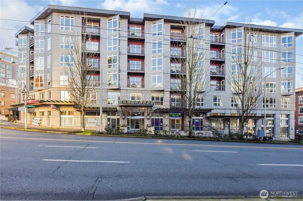 159 Denny Way Seattle WA 98109