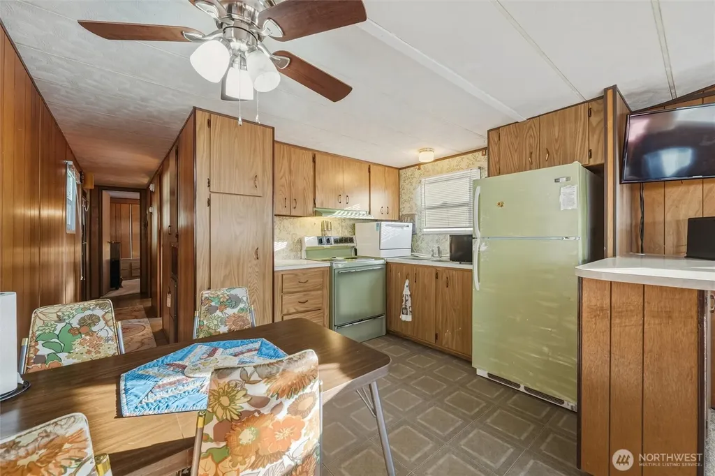 7954 Birch Bay Drive Blaine WA 98230