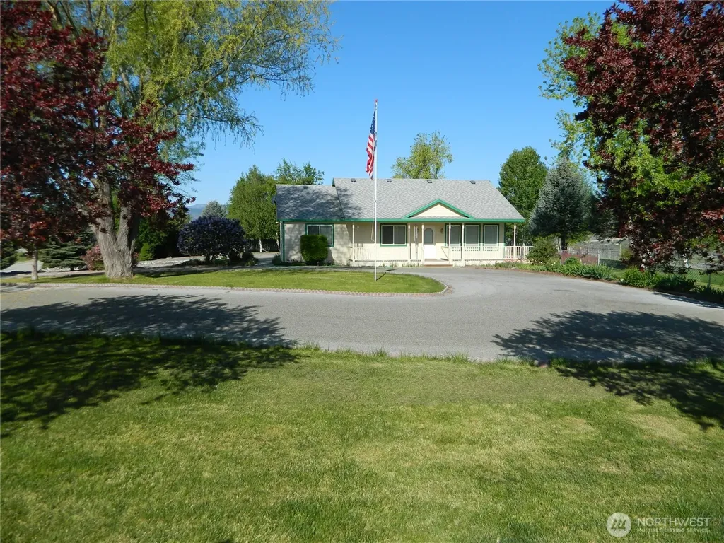 23 Valley View Drive Tonasket WA 98855