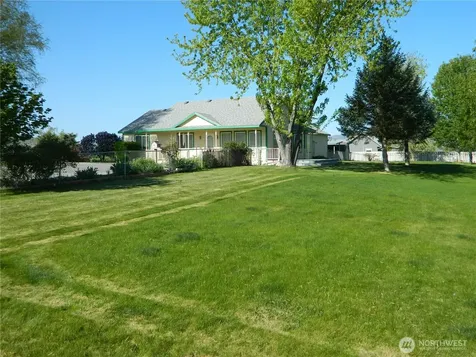 23 Valley View Drive Tonasket WA 98855