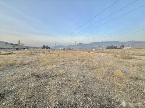 9 Rumbolz Lane Okanogan WA 98840