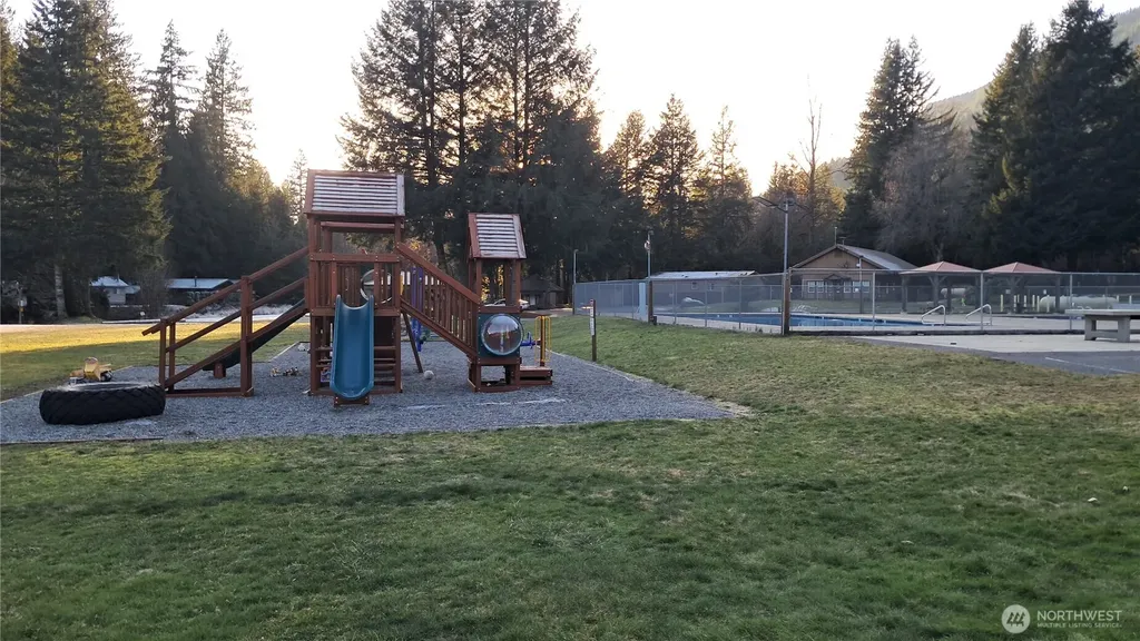 44953 Blacktail Loop Concrete WA 98237