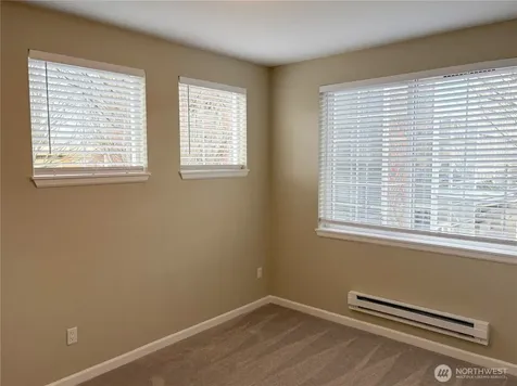 225 Logan Avenue S Renton WA 98057