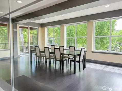 225 Logan Avenue S Renton WA 98057